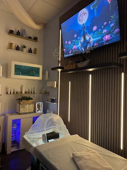 Dettycated Head Spa - Head Spa