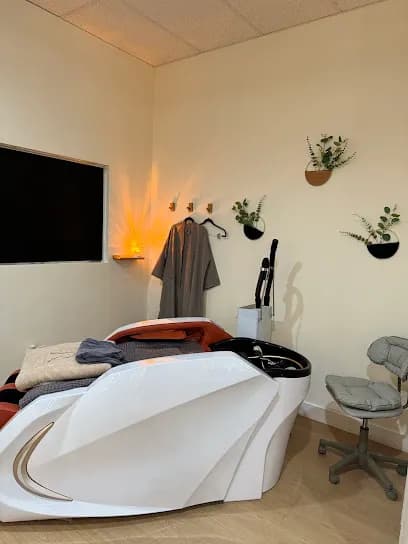 Revive Scalp and Beauty Spa - Head Spa