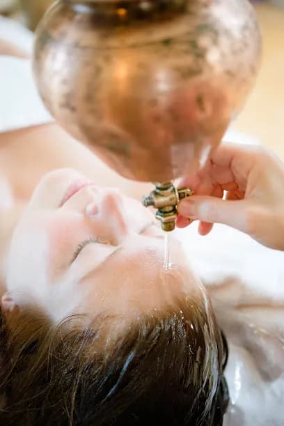 Four Pillars Ayurveda - Head Spa