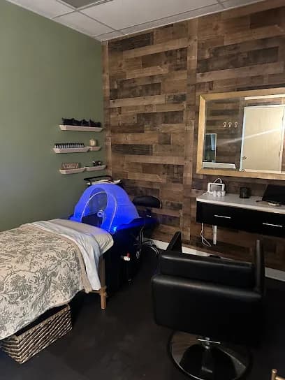 The Oasis Head Spa - Head Spa