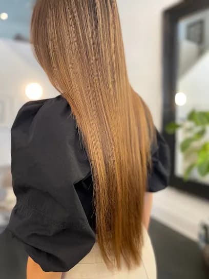 Koji Toyoda Salon - Head Spa