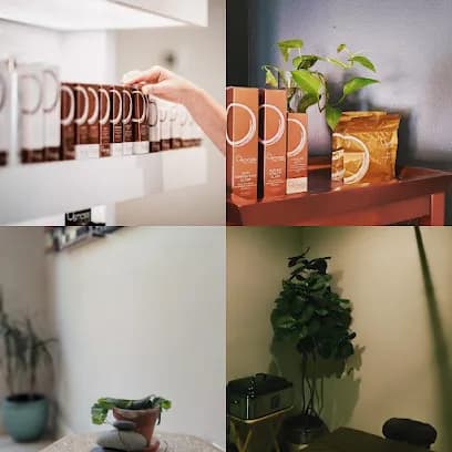 A Moment Away Plainville - Head Spa