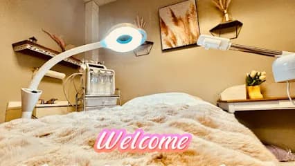 9th Facial & Head spa - Head Spa