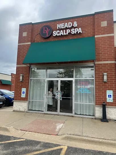 DY Head & Scalp Spa - Head Spa