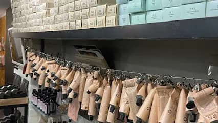 Pure |headspa| - Head Spa