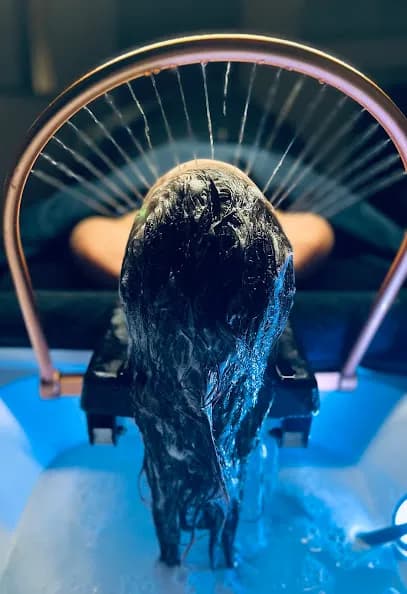 Soulful Serenity Luxury Scalp Spa - Head Spa