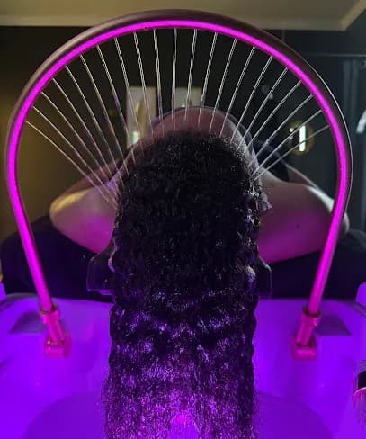 Avery Oasis Esthetics & HeadSpa - Head Spa