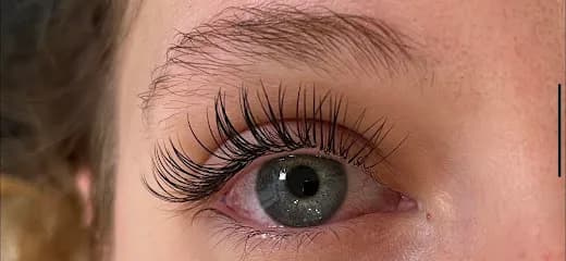 MF Beauty Bar - Head Spa