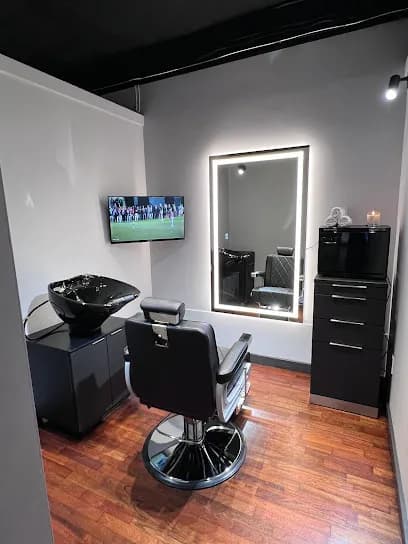 The Men’s Salon and Spa - Head Spa