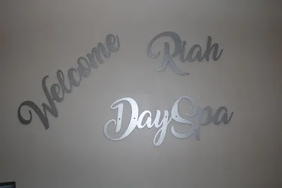 Riah Day Spa - Head Spa