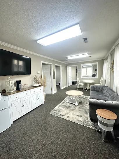 Boulevard Beauty and Head Spa - Head Spa