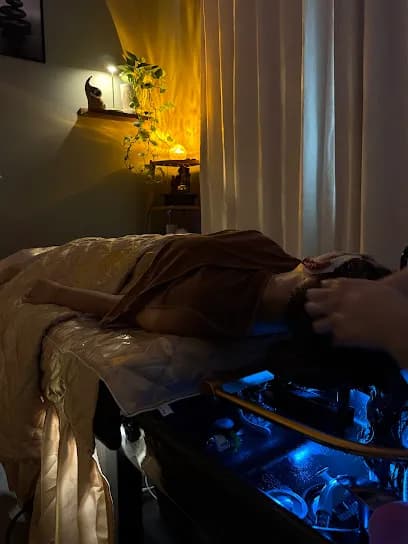 Zen Crown Head Spa - Head Spa