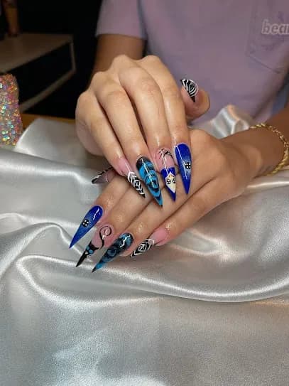 Susie's Nail & Skin Care - Head Spa