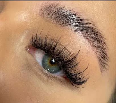 Amplify FX Lashes & More - Head Spa