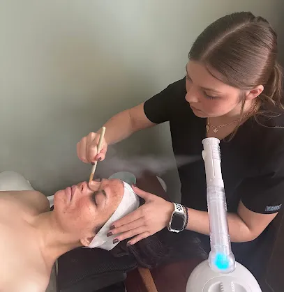 Amplify FX Serenity Spa - Head Spa