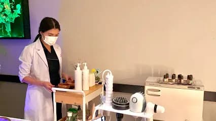 Ah Yoon Facial & Head Spa (inside Nail Bar of Texas) - Head Spa