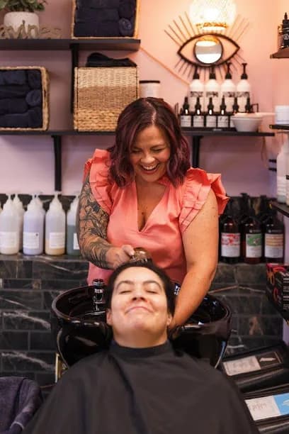 The Hair Hub - Head Spa